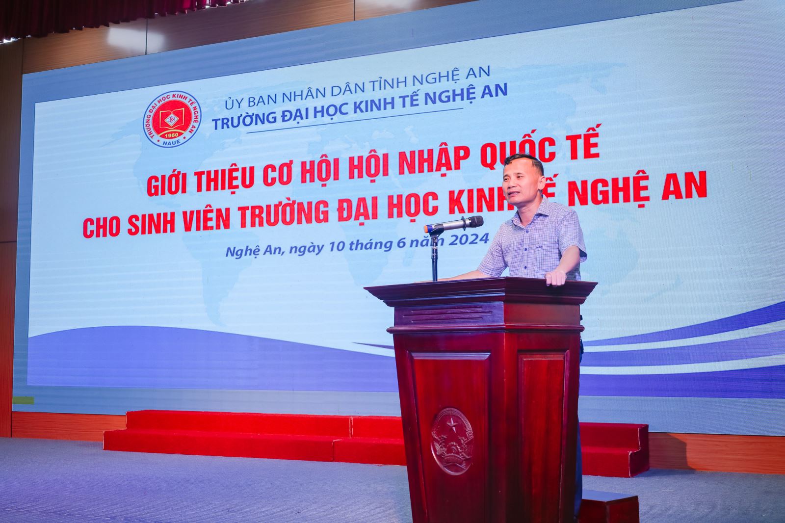t ngân.jpg